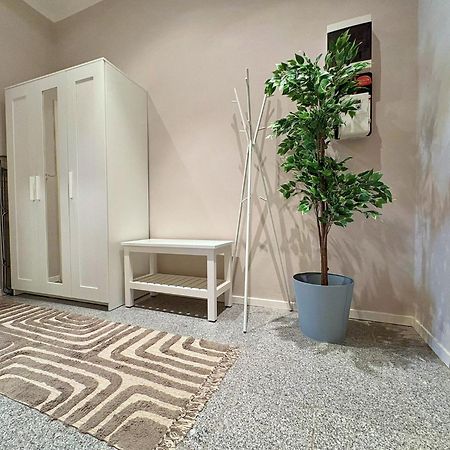 Spacious And Near Metro I Close To Parks I Akh Διαμέρισμα Βιέννη Εξωτερικό φωτογραφία